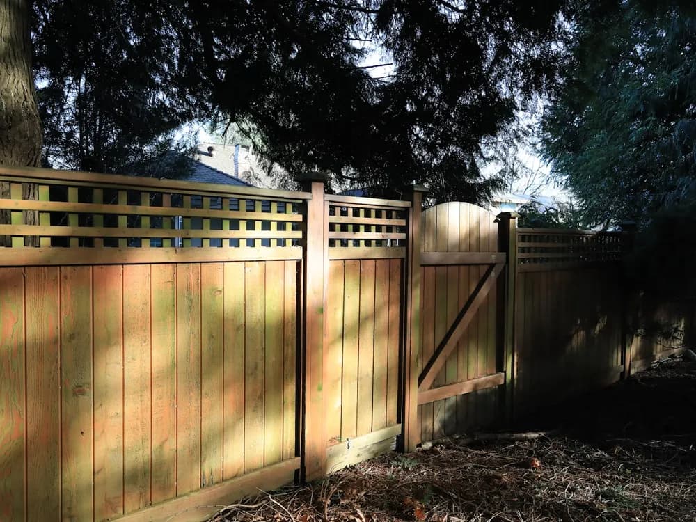 Fences & Gates work by our crew